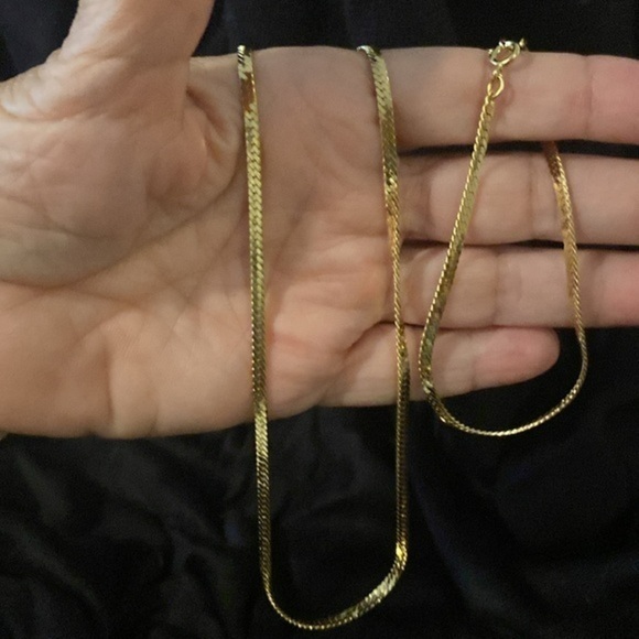 Jewelry - Gold Tone Herringbone‎ Necklace and Bracelet
Set Jewelry